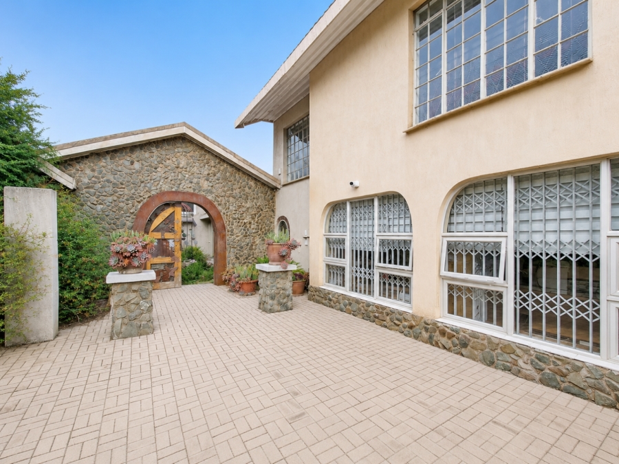 6 Bedroom Property for Sale in Delareyville North West